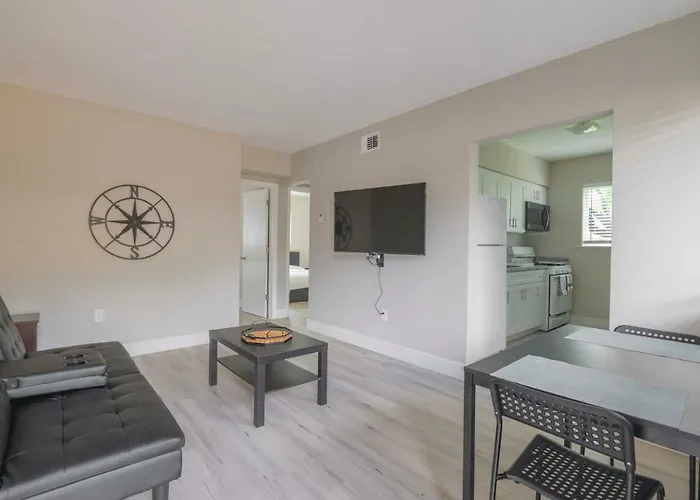 Modern 2Br Apartment In Midtown-Wynwood
