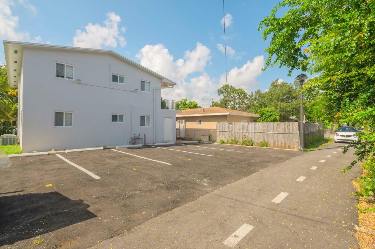 Modern 2br In Midtown-wynwood